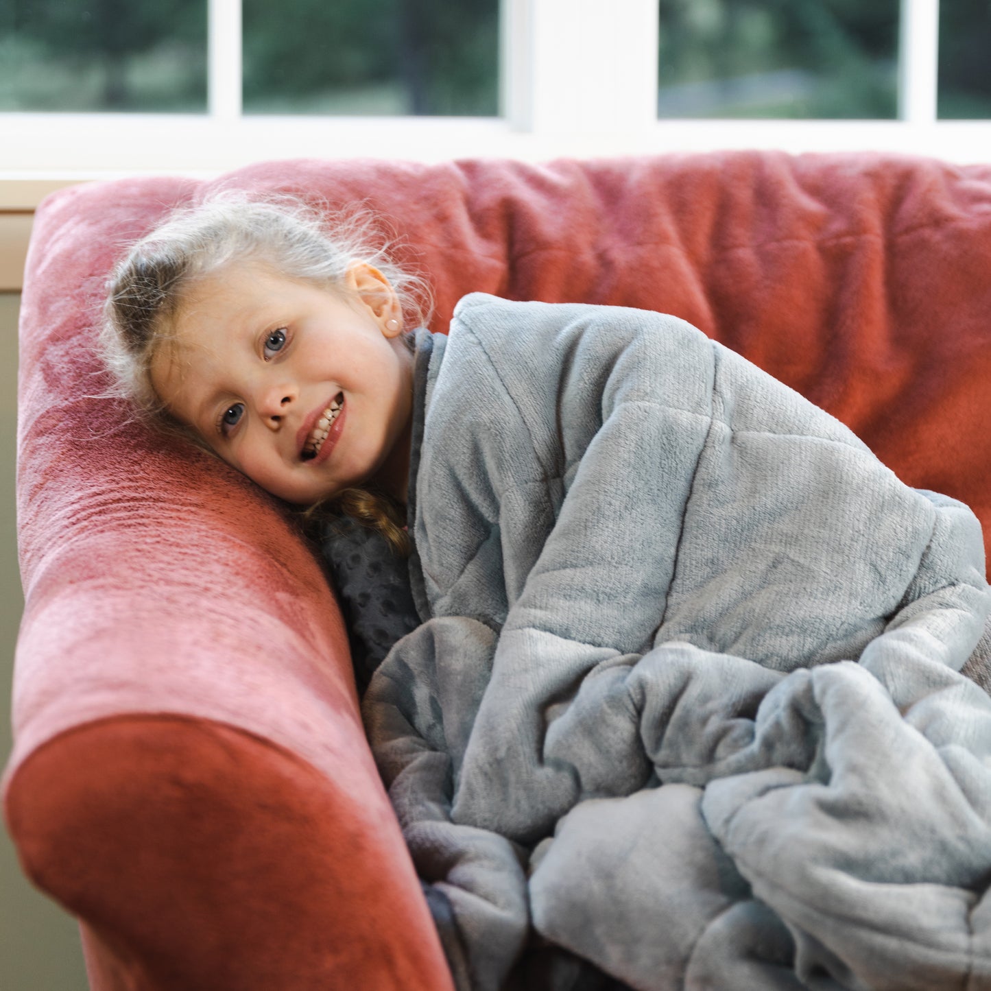 Soft Fleece Weighted 10lb Medium Sensory Blanket for Kids, 65" x 45"